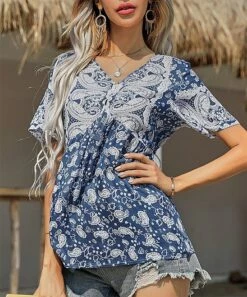 Deals 👏 Romantichut Blue & White Floral V-Neck A-Line Top - 👩 Women 💯