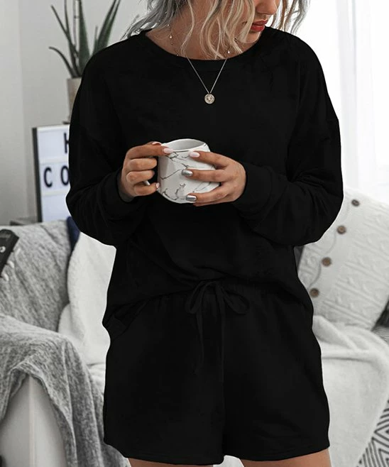 New ๐ Romantichut Black Long-Sleeve Crewneck Top & Pocket Shorts - ๐ฉ Women ๐ 6 New ๐ Romantichut Black Long-Sleeve Crewneck Top & Pocket Shorts - ๐ฉ Women ๐ - Image 4