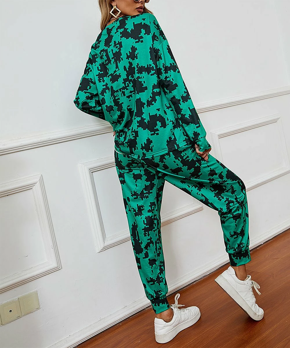 Wholesale 😍 Romantichut Green Abstract Long-Sleeve Crewneck Top & Pocket Joggers - 👩 Women 🎁 6 Wholesale 😍 Romantichut Green Abstract Long-Sleeve Crewneck Top & Pocket Joggers - 👩 Women 🎁 - Image 4