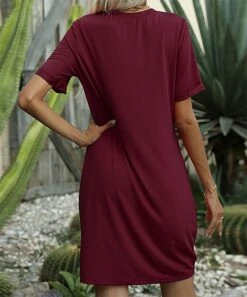 Buy 🎁 Romantichut Wine V-Neck Twist-Front Shift 👗 Dress - 👩 Women 😀 8 Buy 🎁 Romantichut Wine V-Neck Twist-Front Shift 👗 Dress - 👩 Women 😀 -Romantichut Sales zu103956811 alt 2 tm1647009260