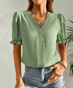 Discount ✔️ Romantichut Green Button-Front Puff-Sleeve Top - 👩 Women 🔥 -Romantichut Sales zu106530967 alt 2 tm1654808947