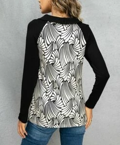 Best Pirce 🧨 Romantichut Black & White Abstract Shawl Collar Top - 👩 Women ❤️ -Romantichut Sales zu107114523 alt 3 tm1658340484