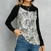 Best Pirce 🧨 Romantichut Black & White Abstract Shawl Collar Top - 👩 Women ❤️ -Romantichut Sales zu107114523 main tm1658340484