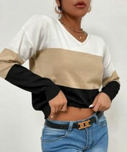 Hot Sale 😀 Romantichut White & Beige Color Block Stripe V-Neck Top - 👩 Women 🔥 -Romantichut Sales zu107834892 alt 3 tm1660314525