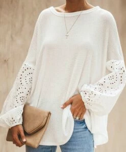 New 🔔 Romantichut White Hollow-Out Jewel-Neck Top - 👩 Women ❤️