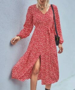 Budget 🎉 Romantichut Red & White Floral Tie-Waist Midi 👗 Dress - 👩 Women 🥰 -Romantichut Sales zu108638226 alt 2 tm1662738486