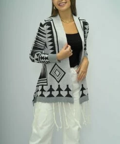 Best Sale 💯 Romantichut Gray & Black Geometric Fringe-Hem Open Cardigan - 👩 Women 🛒 -Romantichut Sales zu109284226 alt 2 tm1664481153