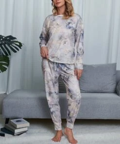 Discount 😍 Romantichut Light Gray & Cream Tie-Dye Long-Sleeve Top & Drawstring Joggers - 👩 Women 🔔 -Romantichut Sales zu109777308 alt 3 tm1667420485