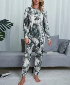 Brand new 🔔 Romantichut Gray & White Tie-Dye Long-Sleeve Top & Drawstring Joggers - 👩 Women ⌛ 8 Brand new 🔔 Romantichut Gray & White Tie-Dye Long-Sleeve Top & Drawstring Joggers - 👩 Women ⌛ -Romantichut Sales zu109785593 alt 2 tm1667420485