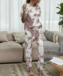 Best reviews of 🧨 Romantichut Red & White Tie-Dye Tee & Joggers - 👩 Women ✔️