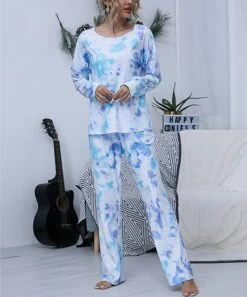 Flash Sale 🔔 Romantichut Blue Tie-Dye Long-Sleeve Pajama Set - 👩 Women 😍