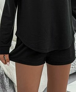 Best Sale 🛒 Romantichut Black Drawstring Pocket Shorts - 👩 Women 😉 -Romantichut Sales zu94583656 alt 2 tm1616784866