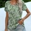Wholesale 👏 Romantichut Green & White Paisley Scoop Neck Slit-Back Tee - 👩 Women 🔥 1 Wholesale 👏 Romantichut Green & White Paisley Scoop Neck Slit-Back Tee - 👩 Women 🔥 -Romantichut Sales zu94989893 main tm1618330957