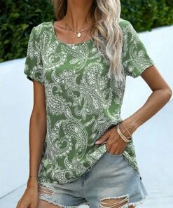 Wholesale 👏 Romantichut Green & White Paisley Scoop Neck Slit-Back Tee - 👩 Women 🔥