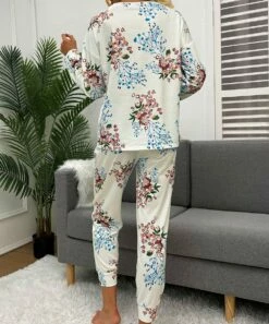 Deals 🎉 Romantichut Blue & White Floral Crewneck Top & Drawstring-Waist Joggers - 👩 Women 🔥 -Romantichut Sales zu99630670 alt 4 tm1631711145